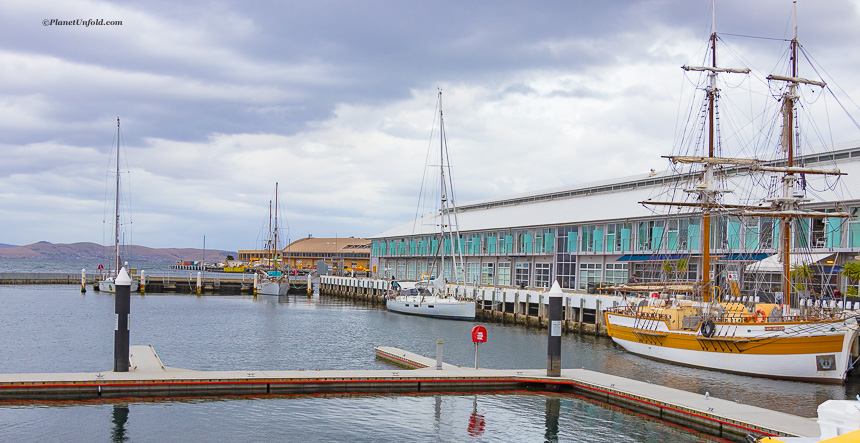 Sullivan's Cove docks