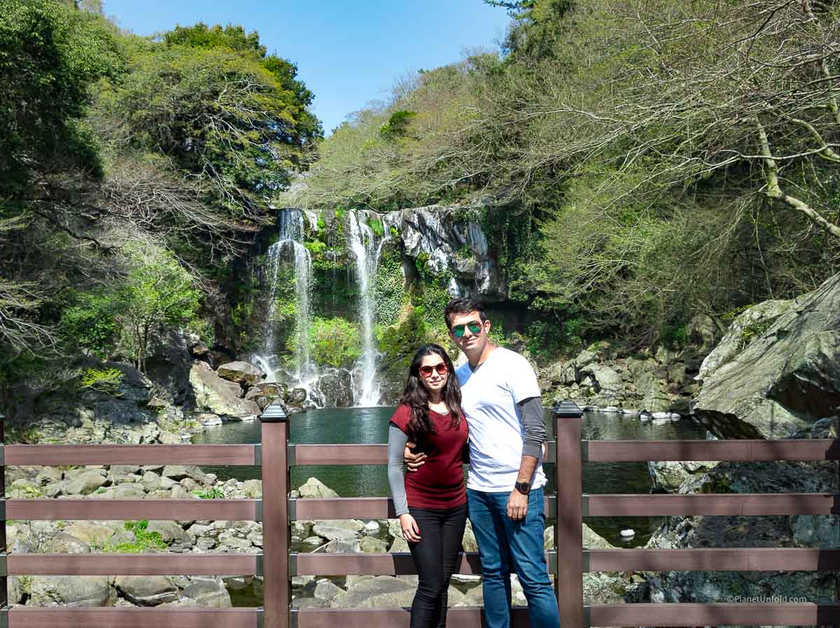 Cheonjeyeon Falls
