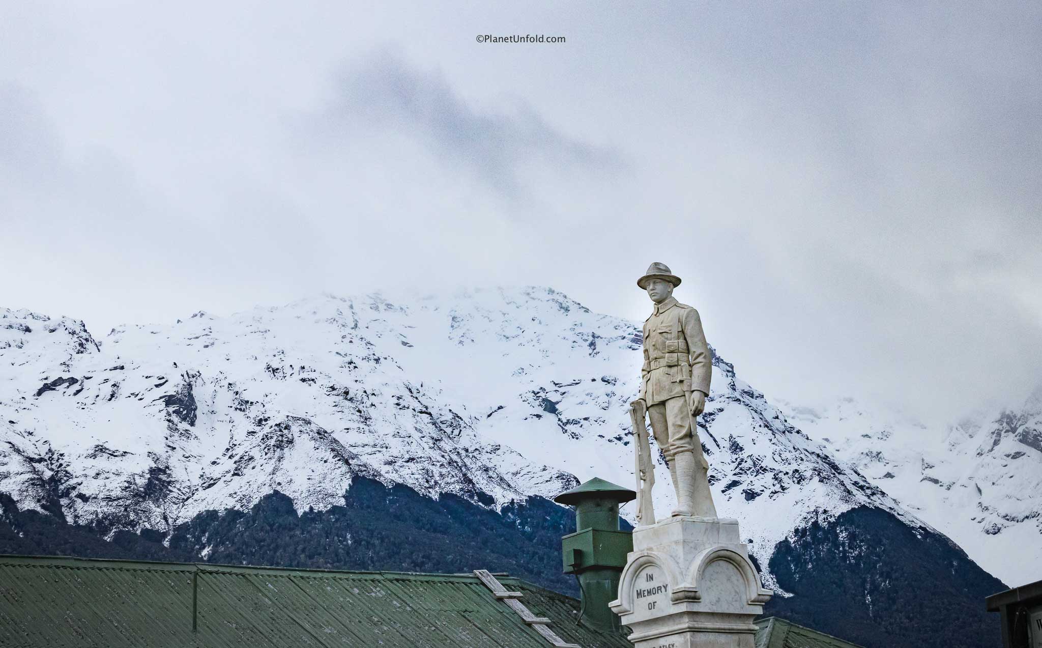 Statue at Glenorchy